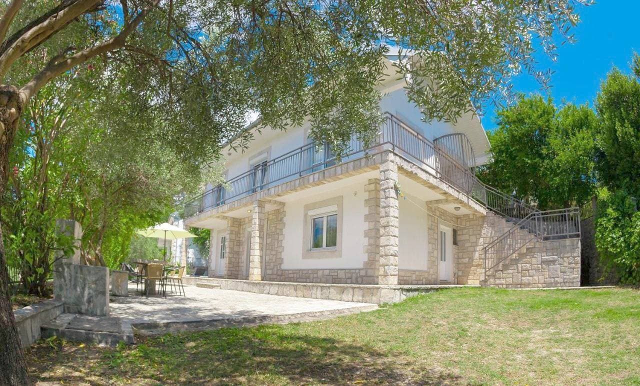 Olive Tree Villa 1