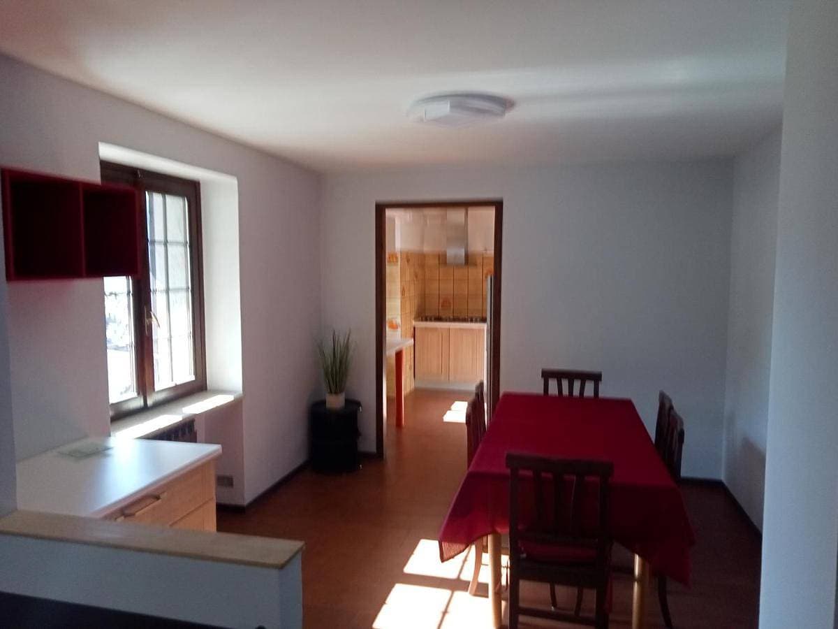 Foto 3 von 27: Two-Bedroom Apartment