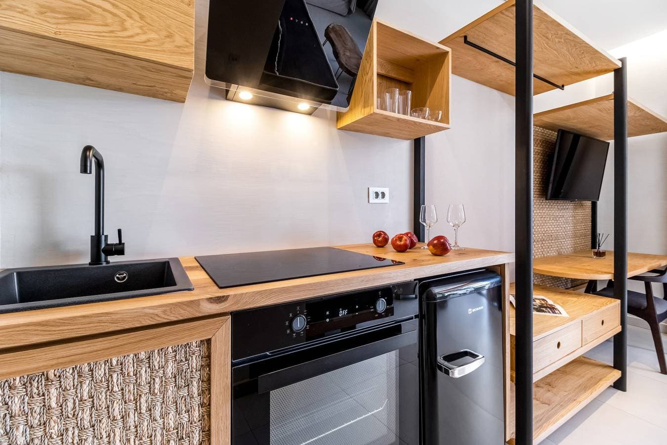 Foto 10 von 27: Studio-Apartment 'Studio Thetis' mit privatem Pool, WLAN und Klimaanlage