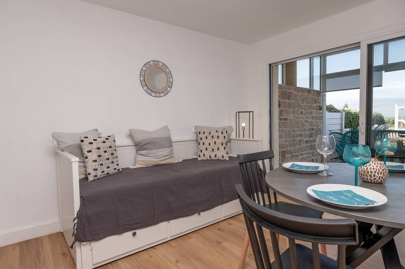 Foto 6 von 26: Ferienwohnung 'Le Nid De Keragan' mit Meerblick, privater Terrasse und Wi-Fi