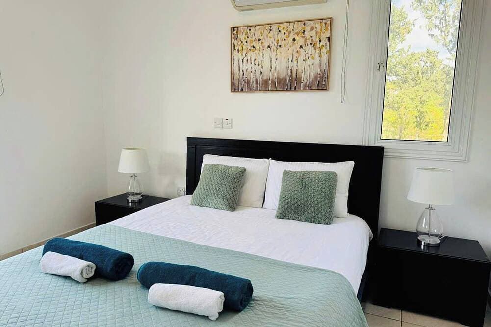 Foto 6 von 27: 2Br apartment w Large Balcony-Pool-Parking-Work friendly-Paphos Central