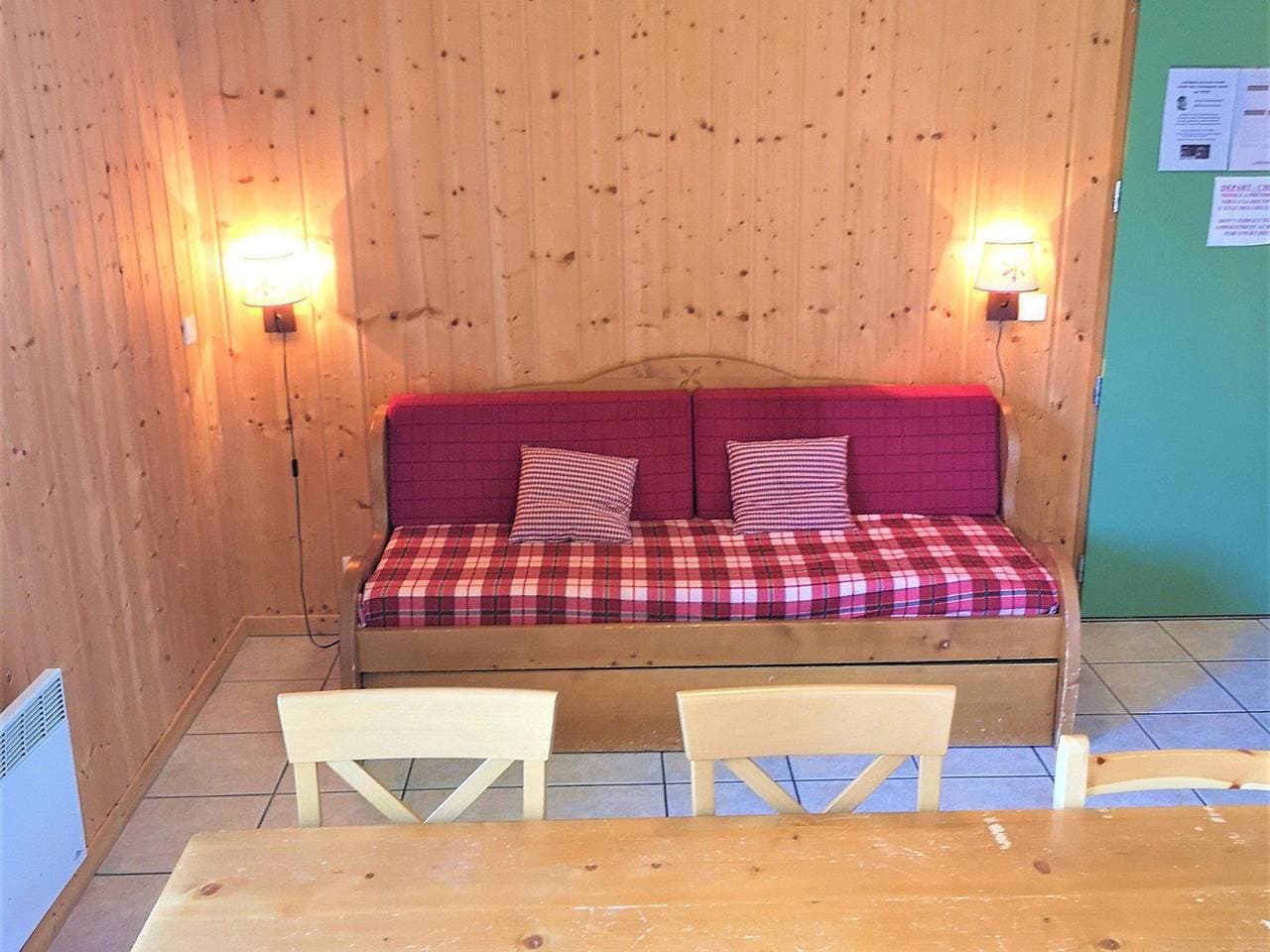3-Zimmer-Chalet in La Joue du Loup mit Parkplatz, 7 Personen 1