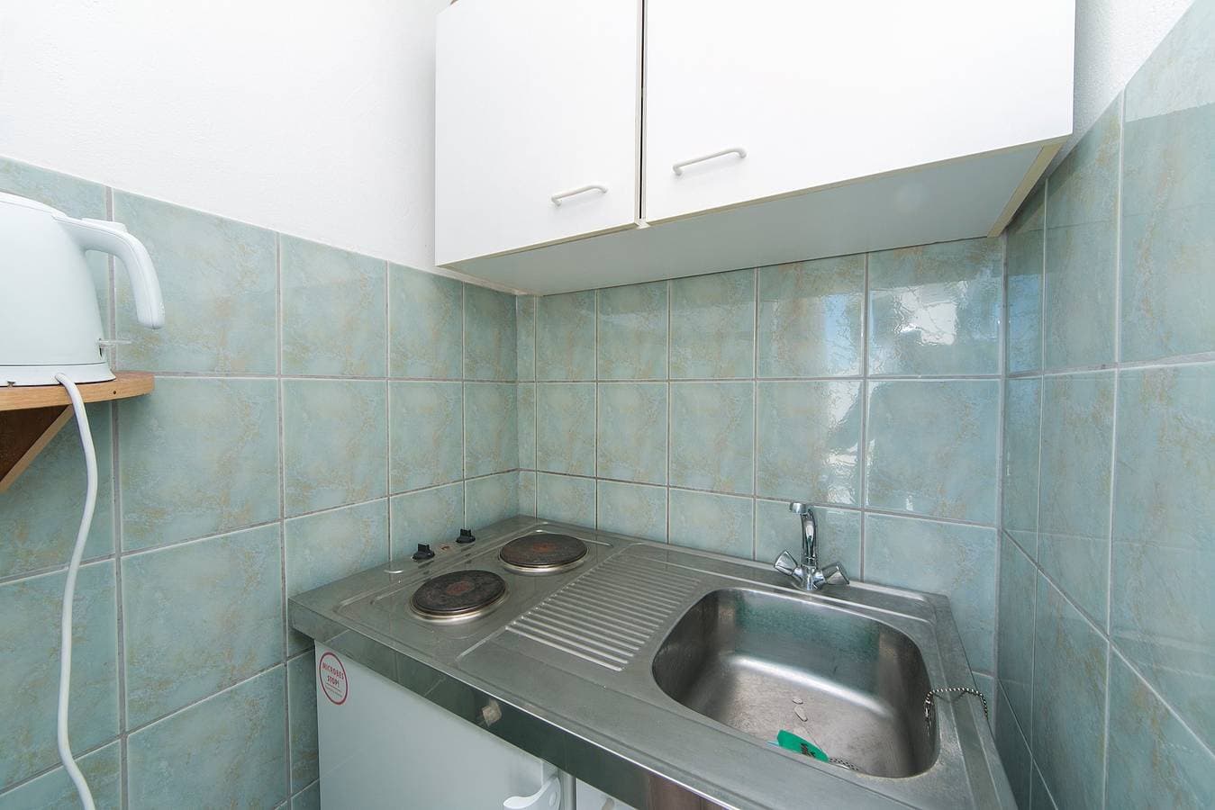 Foto 7 von 18: Studio Appartement mit Balkon und Meerblick Podaca, Makarska As-516-e