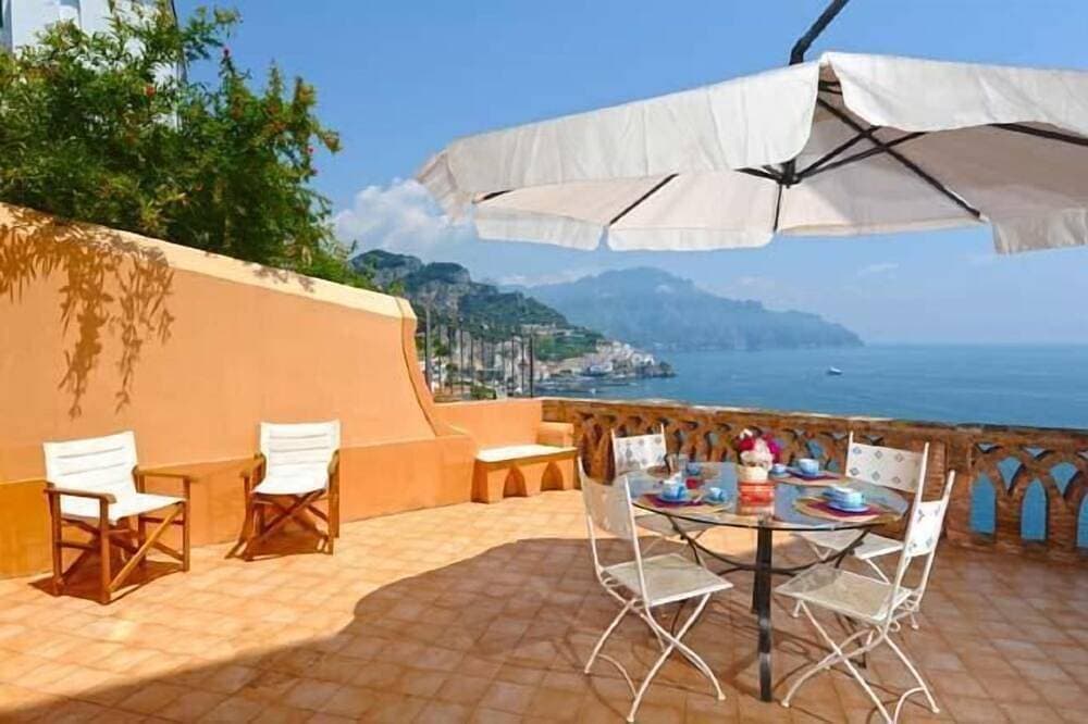 Amalfi Casa Dalì mit Terrasse und Meerblick 1