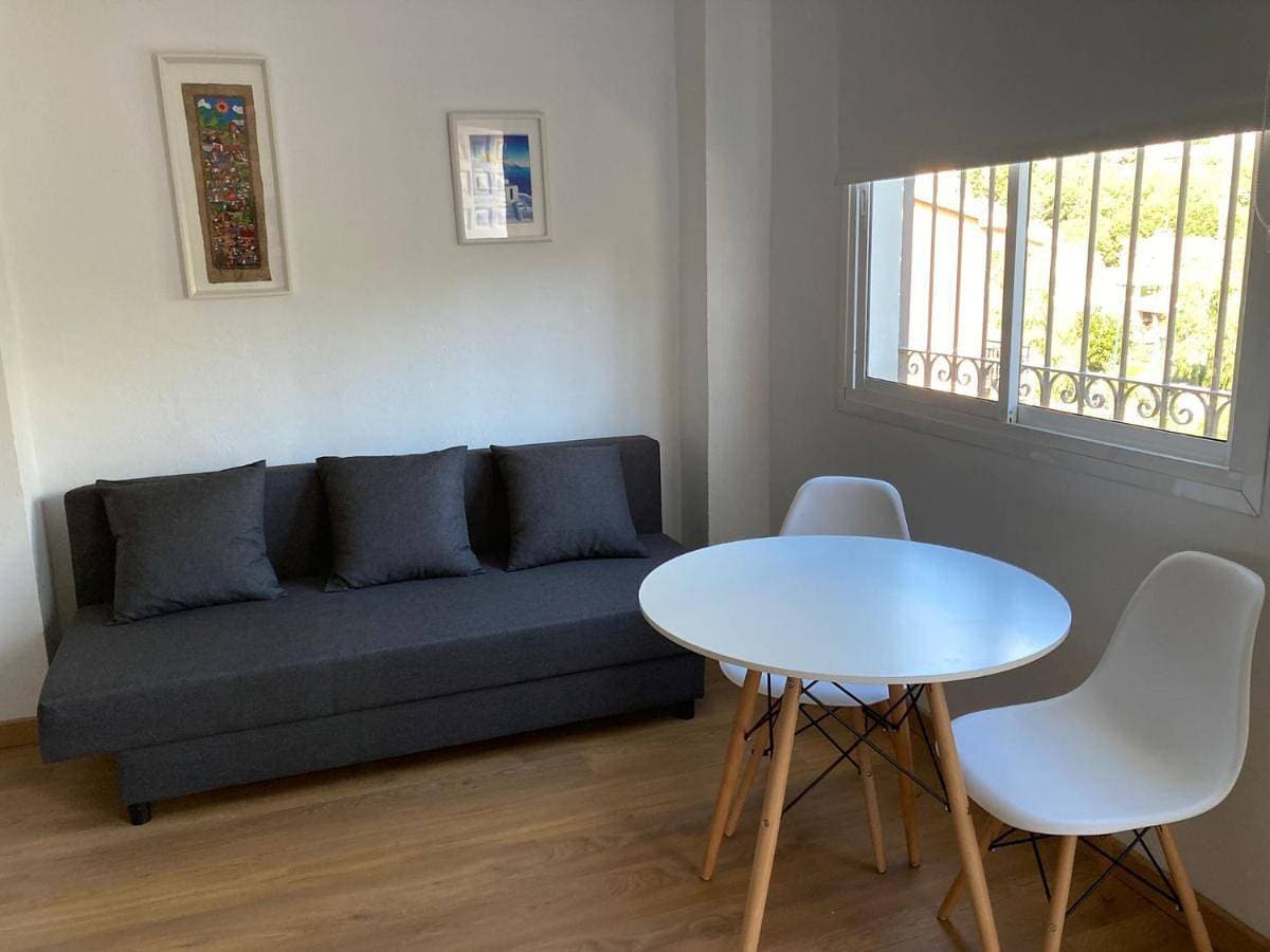 Foto 4 von 14: One-Bedroom Apartment