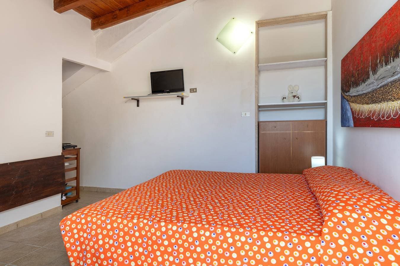 Foto 8 von 27: Studio-Apartment 'Room in Villa Gianfreda' mit Gemeinschaftspool, WLAN und Klimaanlage