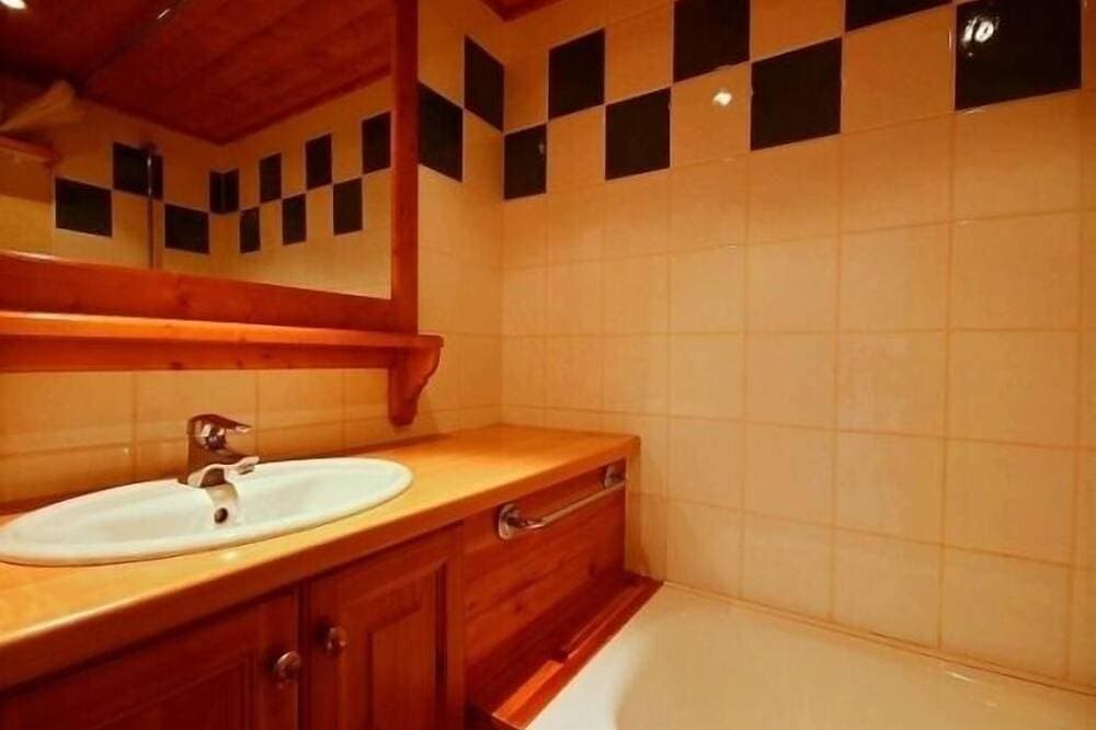 Foto 4 von 11: Charmantes Triplex mit großer Terrasse an der Piste