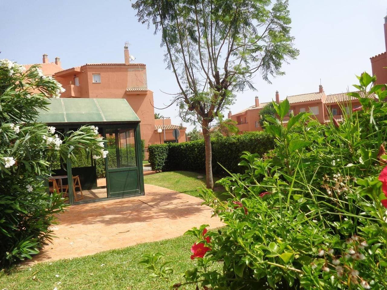 Foto 4 von 60: Four-Bedroom House