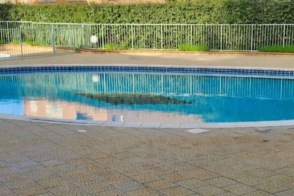 Foto 12 von 12: Seaside Apartment With Pool
