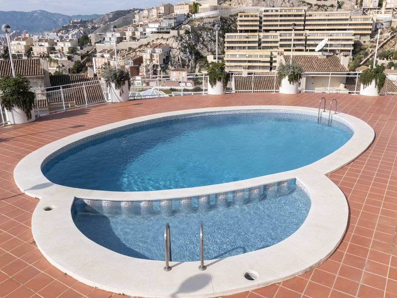 3-Zimmer-Wohnung mit Pool, Garage und WLAN in Cullera 1