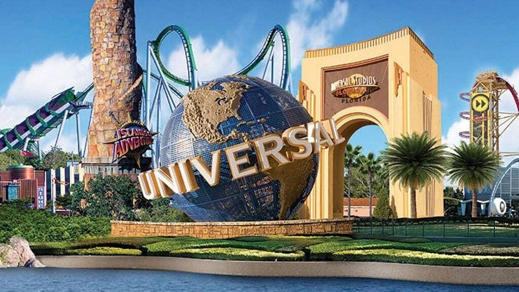 Foto 7 von 32: Minutes to Universal Studios & City Walk! Pool, Free Parking & Breakfast!