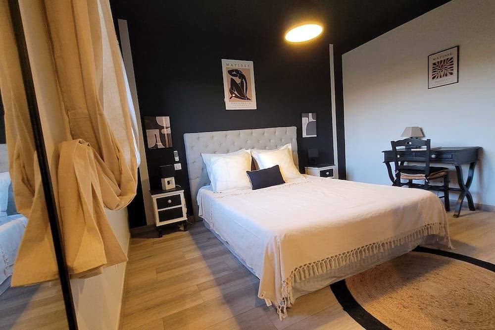 Foto 5 von 30: Casa Sicreta, Standard Villa 8 Personen mit beheiztem Pool & AC, Lozari Korsika
