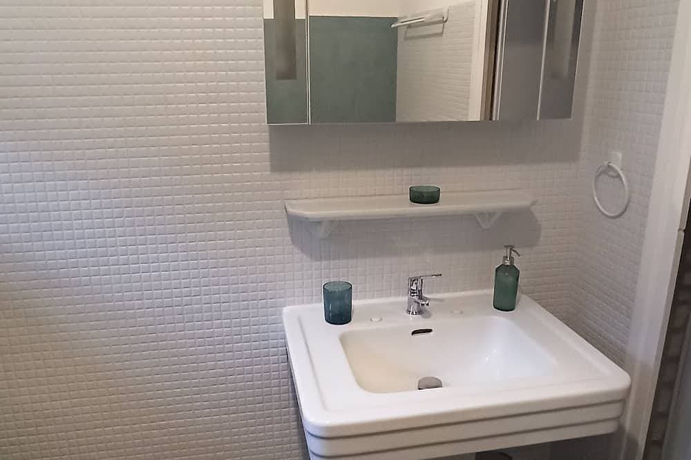 Foto 6 von 10: Nice apartment with all comforts in a residence, a stone's throw from the town center.