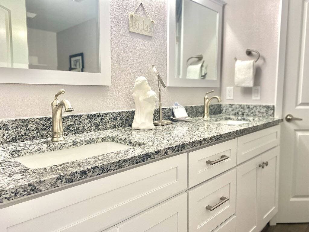 Foto 7 von 14: Sandcastle Condominiums Unit 202