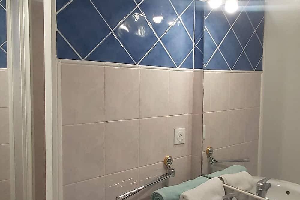 Foto 3 von 22: 3-Star Air-Conditioned Apartment • Beaches 5 minutes away • Bormes