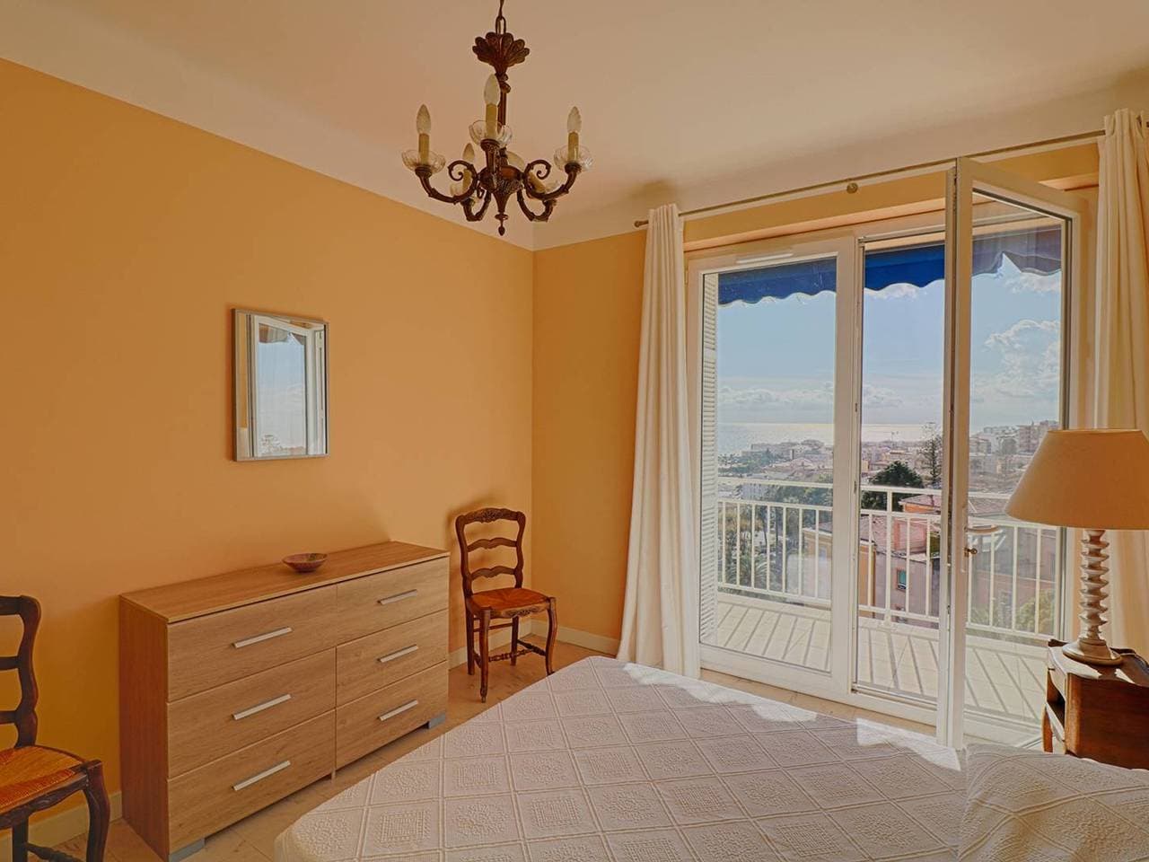 Foto 10 von 19: Ajaccio: 2-Zimmer-Wohnung, 4 Pers, Parkplatz, Meerblick