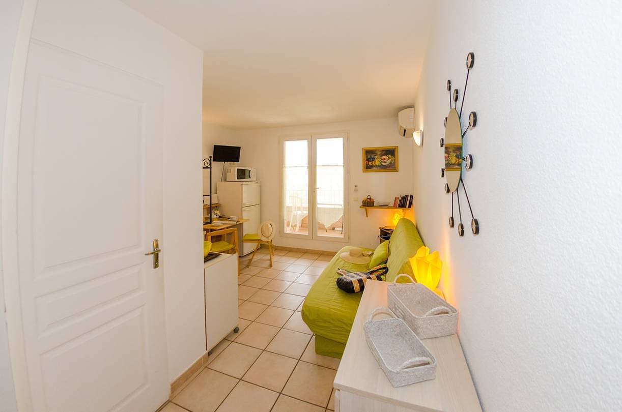 Foto 5 von 27: Studio 2 Personen, mit Geheiztem Pool und Tennisplatz zu 250 meter vom Strand