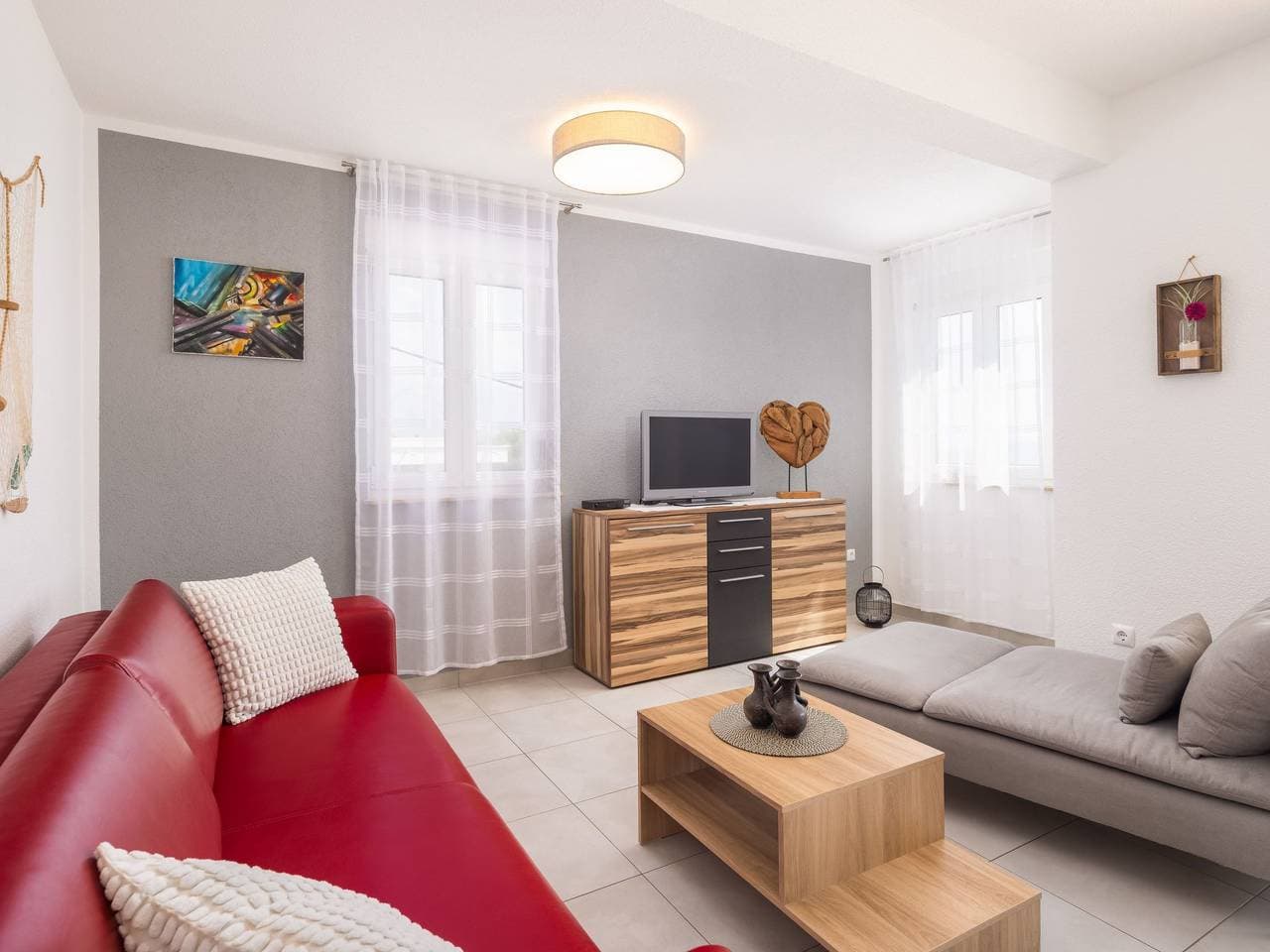 Foto 6 von 56: Moderne, helle Ferienwohnung mit Meerblick
