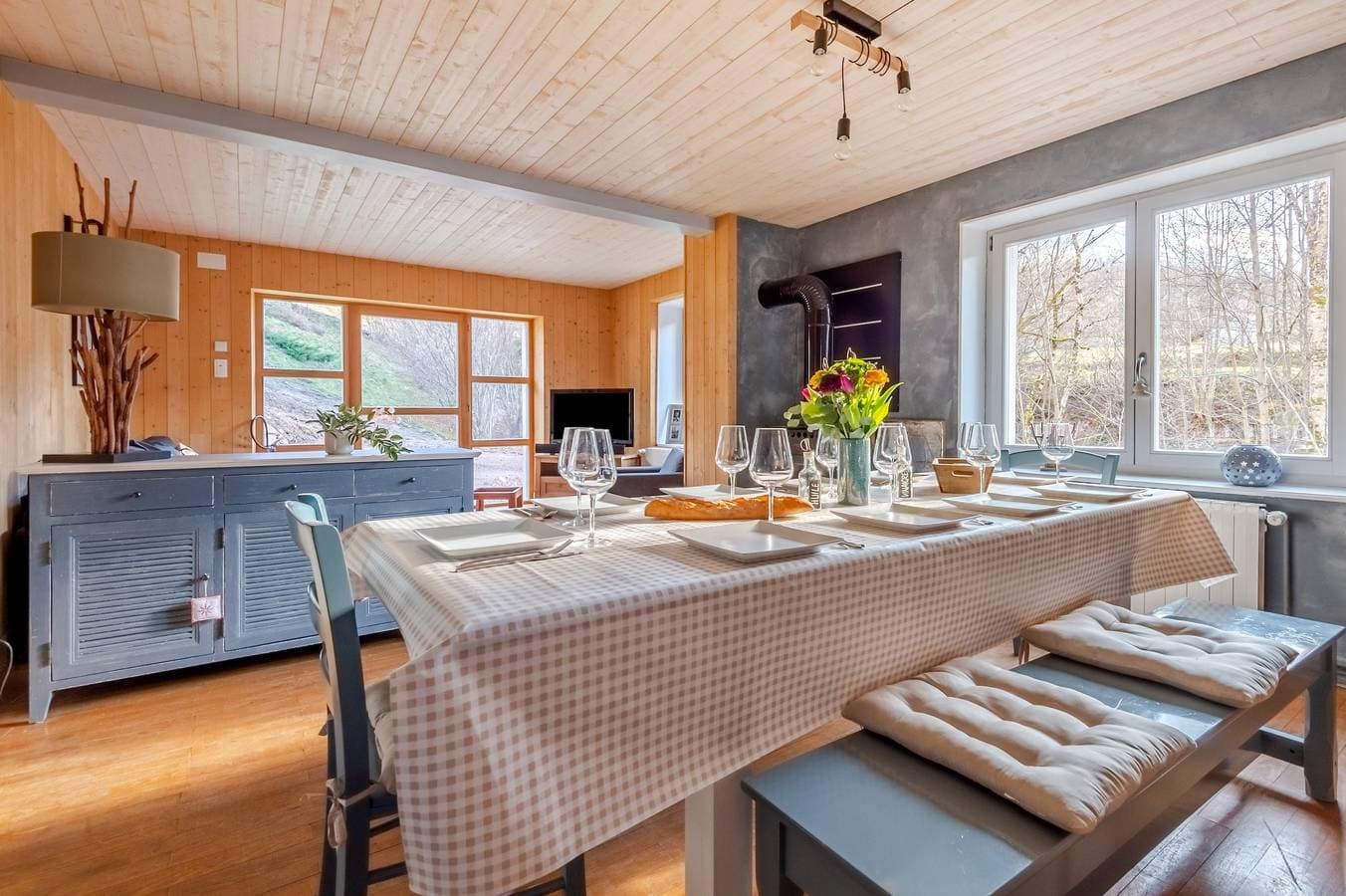 Foto 12 von 18: Ferienhaus für 14 Personen mit Terrasse