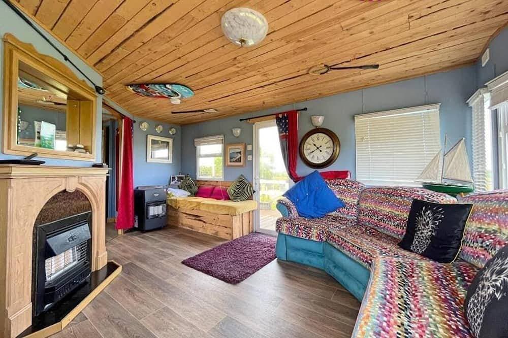 Cozy Carrowmenagh Cabin Retreat 1