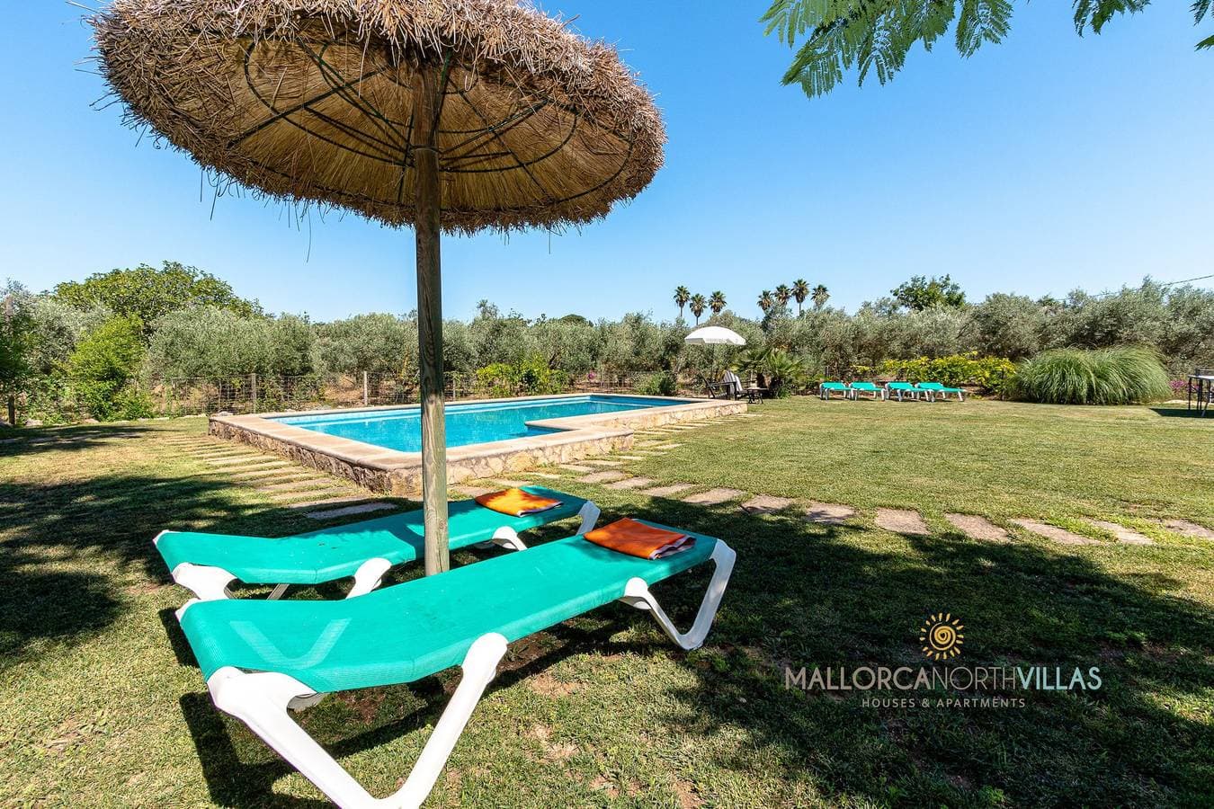 Foto 6 von 37: Villa für 8 Personen mit Terrasse