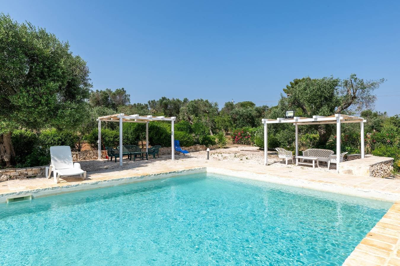 Foto 2 von 35: Ferienwohnung 'Margherita' mit Gemeinschaftspool, Wi-Fi und Klimaanlage