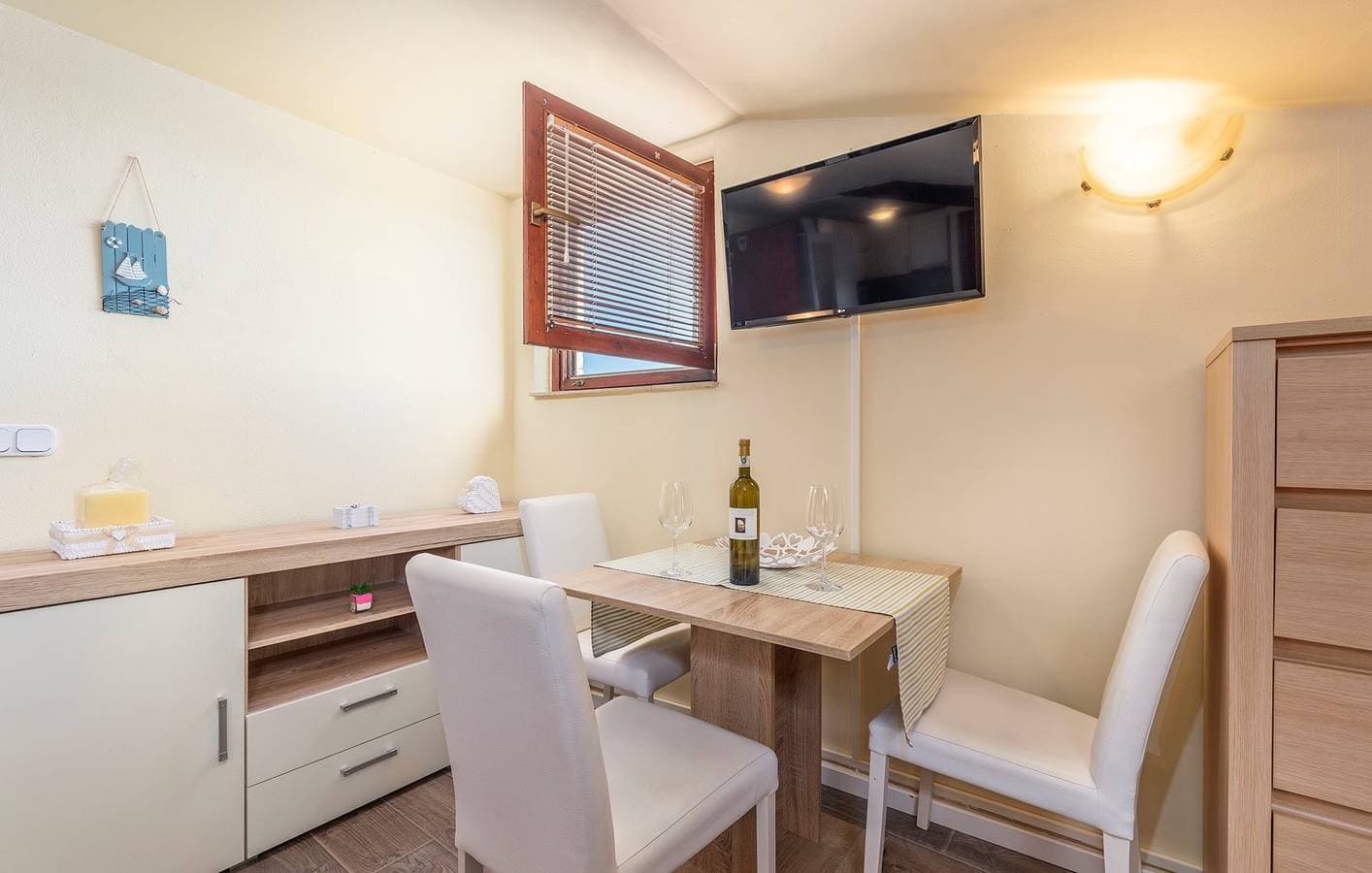 Foto 5 von 14: Studio-Apartment Zeljka mit Meerblick