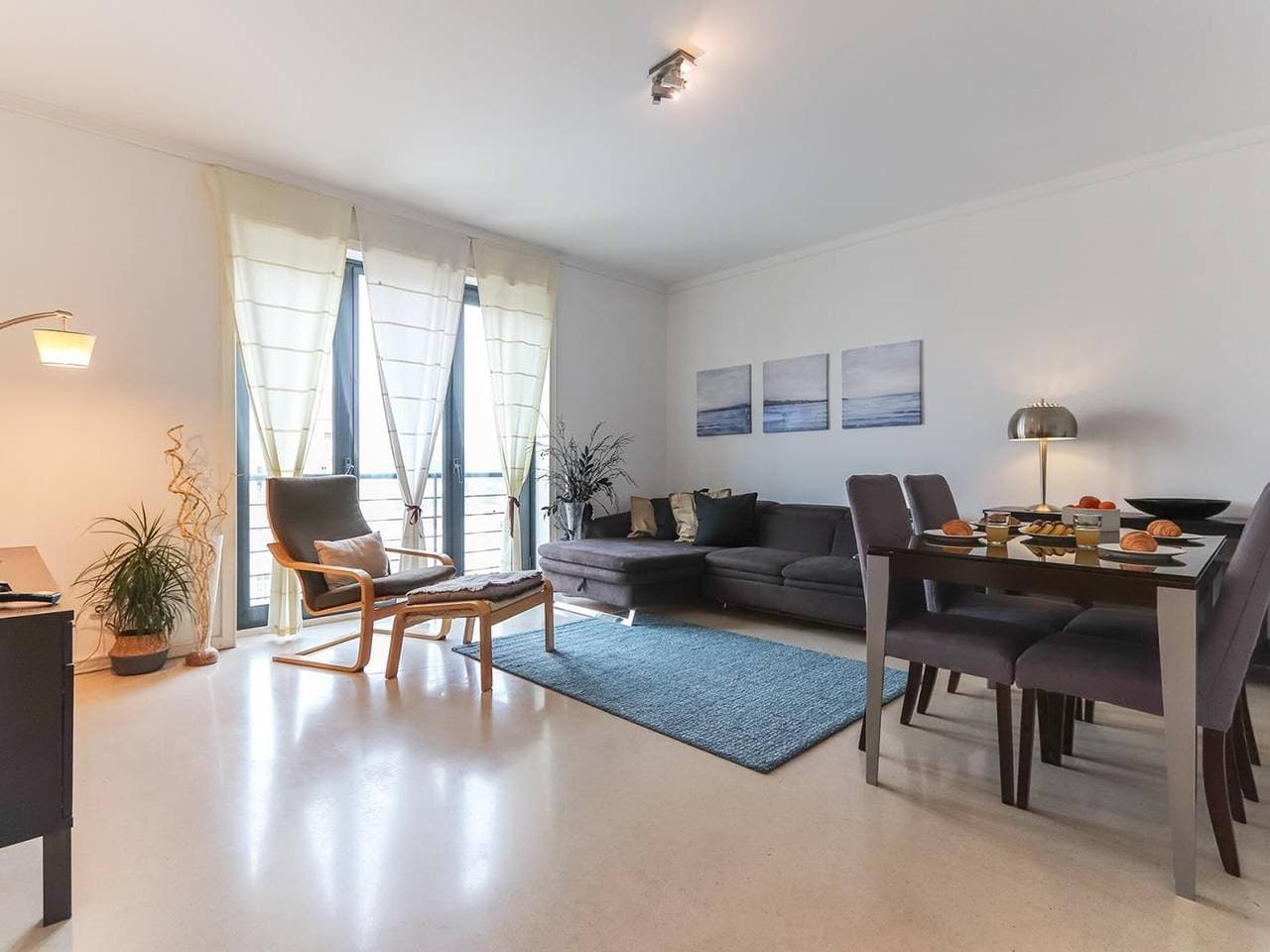 Foto 4 von 25: Modernes Apartment mit Garage in der Nähe des Parque Eduardo VII, Campolide, Lissabon