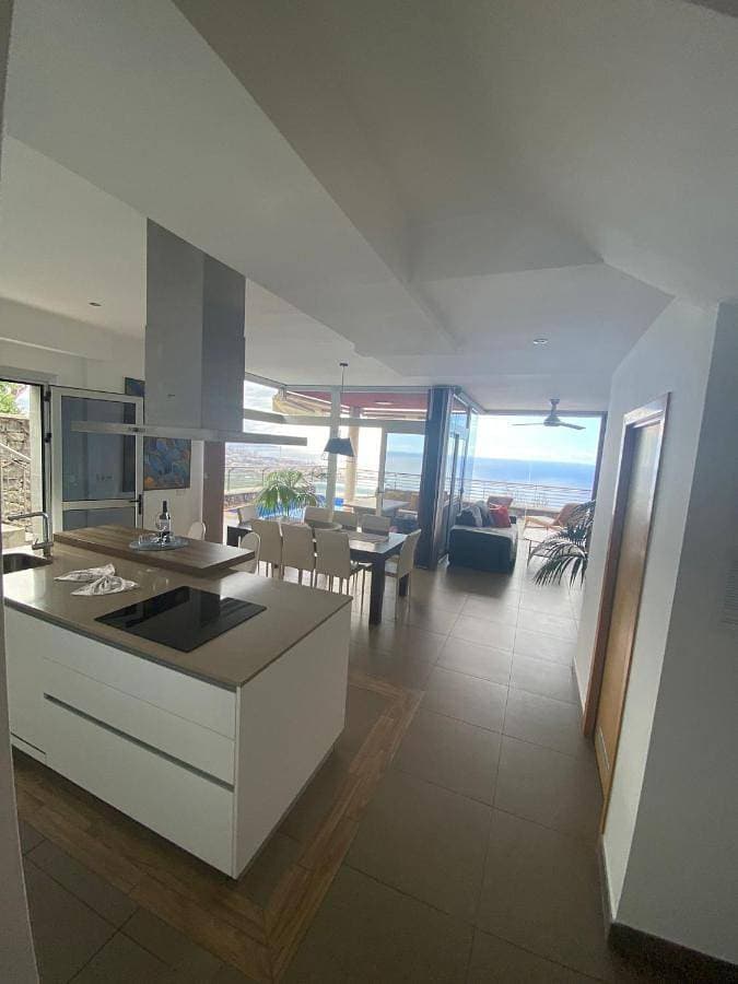 Foto 4 von 43: Villa