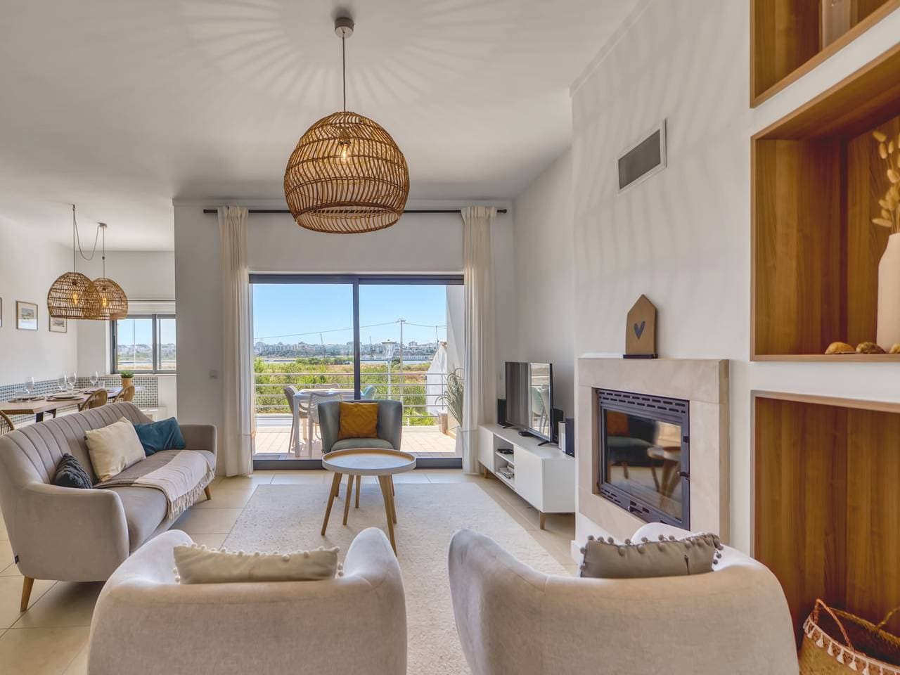 Foto 8 von 34: Haus Terrasse mit Panoramablick - 8 Pers.