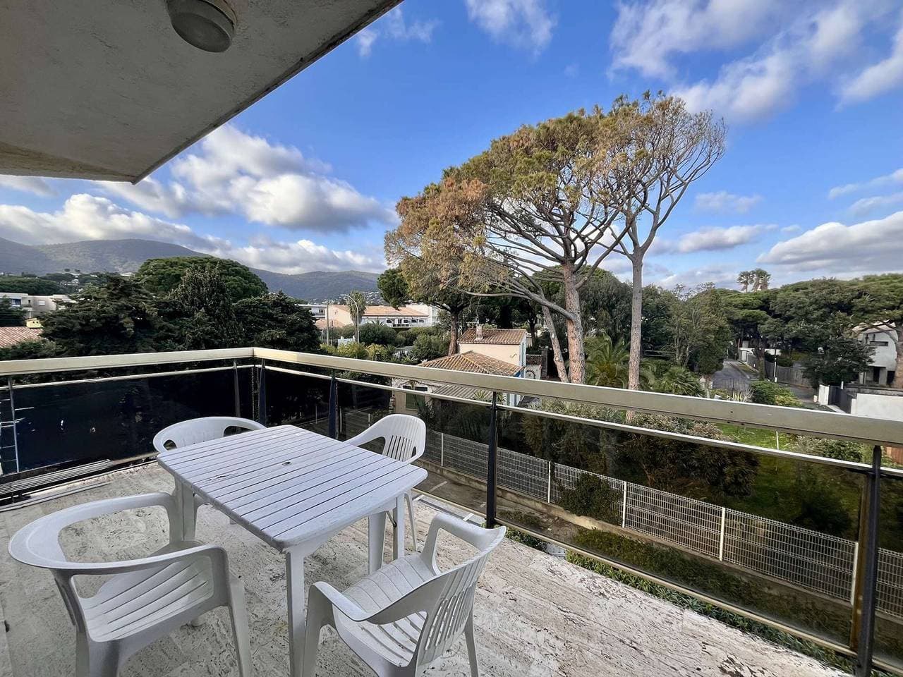 Foto 10 von 16: Meerblick-Studio in Cavalaire mit Klimaanlage und Parkplatz