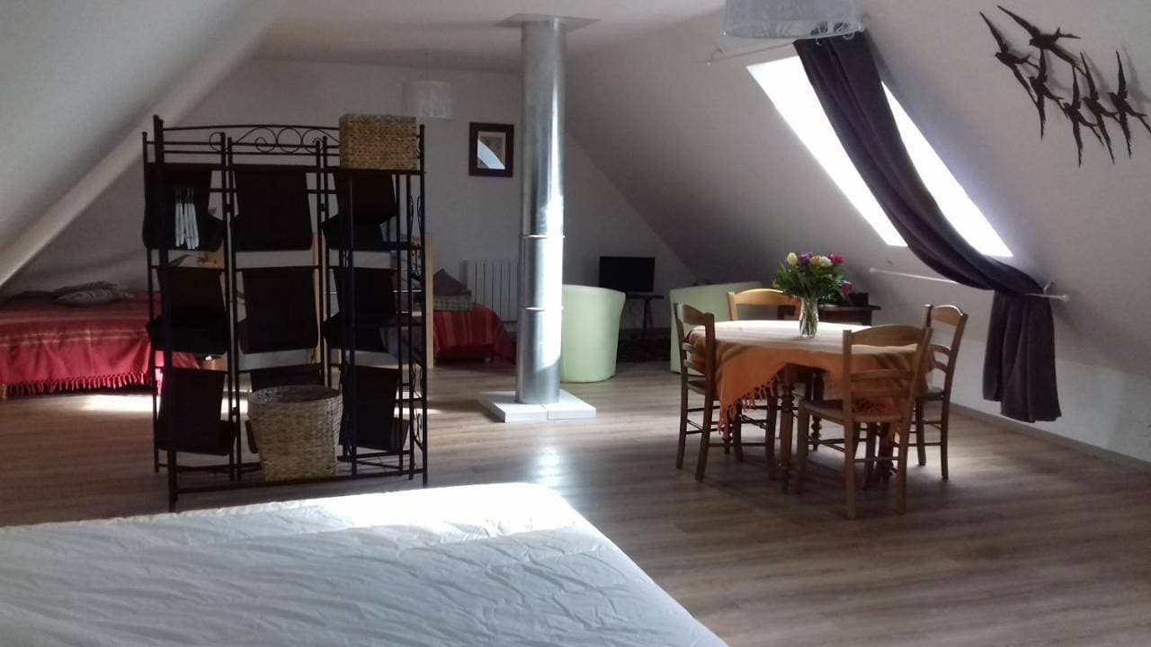 Foto 9 von 9: Triple Room with Bathroom