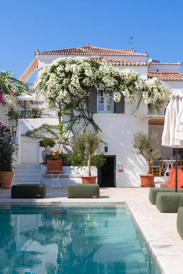 Yayaki Spetses 1