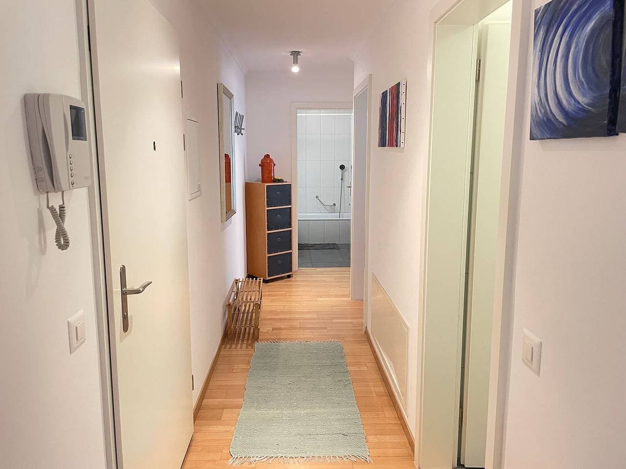 Foto 13 von 36: Ferienwohnung mit Blick in die Parkanlage, nahe der Seepromenade und Strandbad