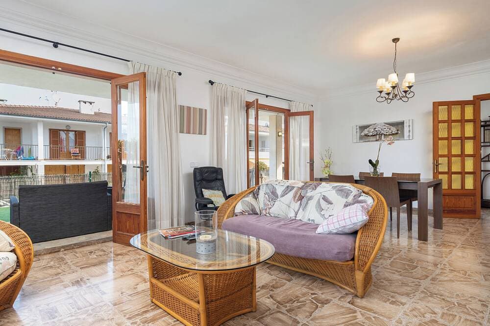 Foto 11 von 29: Die Villa Bugambilia liegt nur 50 m von einem langen Sandstrand entfernt.