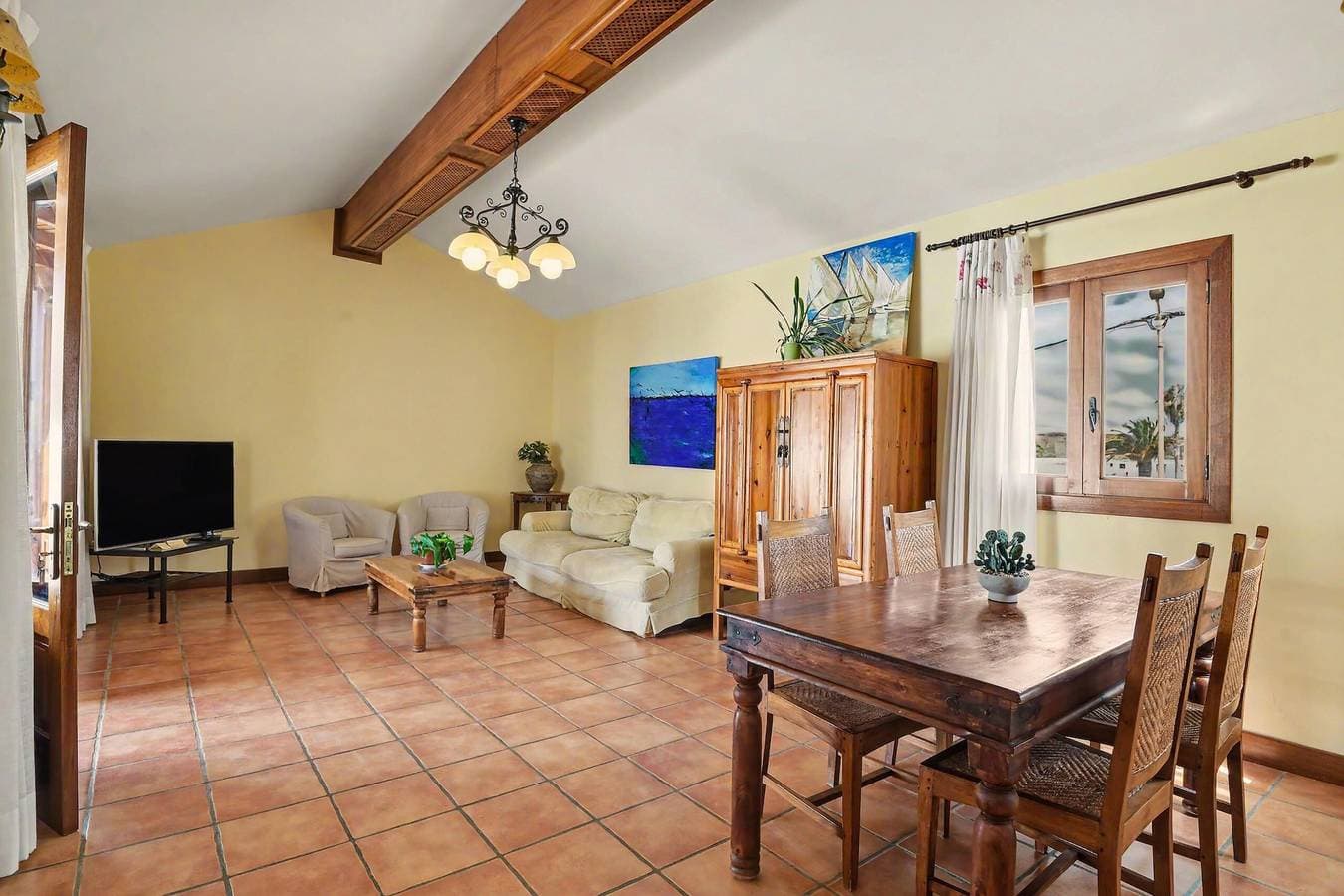 Foto 6 von 30: Ferienvilla 'Villas Yaiza Buenlugar' mit Meerblick, privatem Pool & WLAN