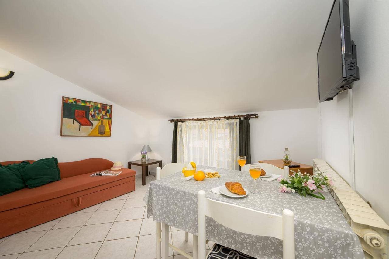 Foto 10 von 52: One-Bedroom Apartment with Patio (2 Adults)