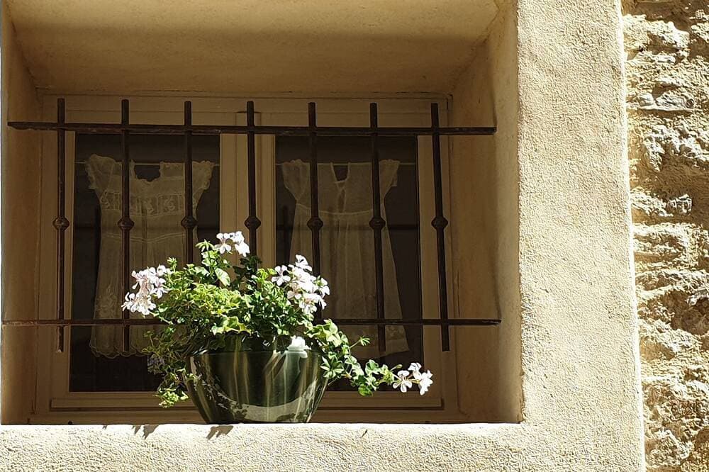 Foto 12 von 30: Maison de Vacance \"La Marie\" Au Pied du Luberon !