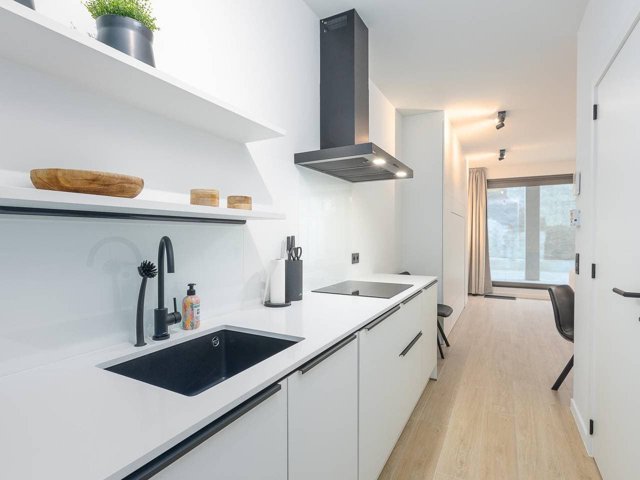 Foto 9 von 13: Neugebautes Studio im 1. Stock mit  Terrasse