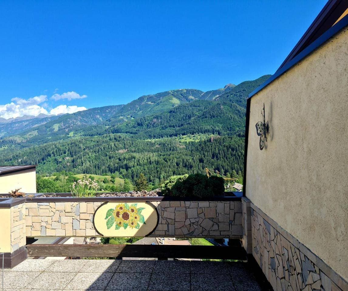 Foto 8 von 34: Apartment with Mountain View