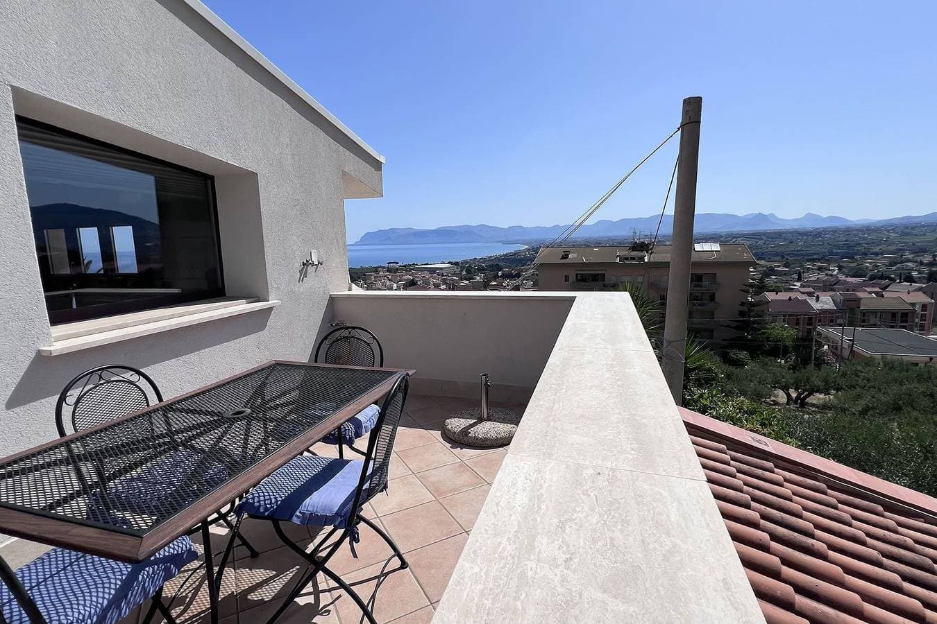 Foto 4 von 43: Villa für 7 Personen mit Terrasse