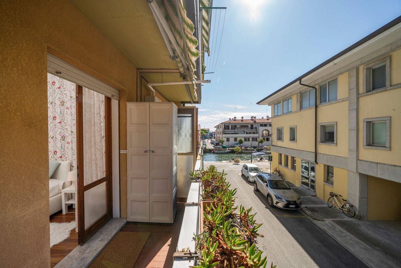 Foto 13 von 18: Ferienwohnung für 4 Personen mit Terrasse