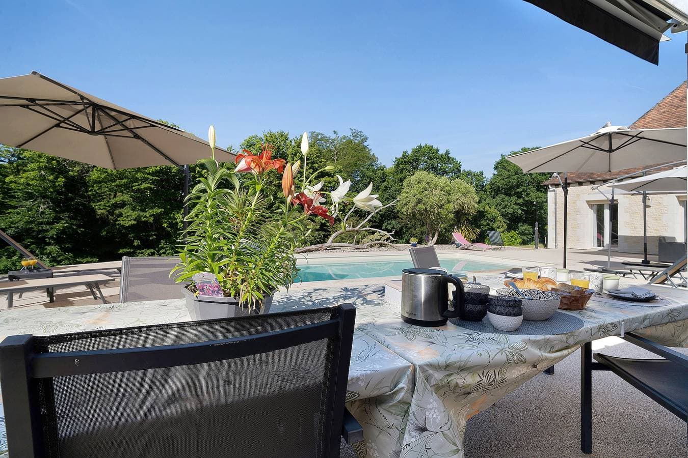 Foto 7 von 34: Zimmer Coucou – Anwesen mit Pool