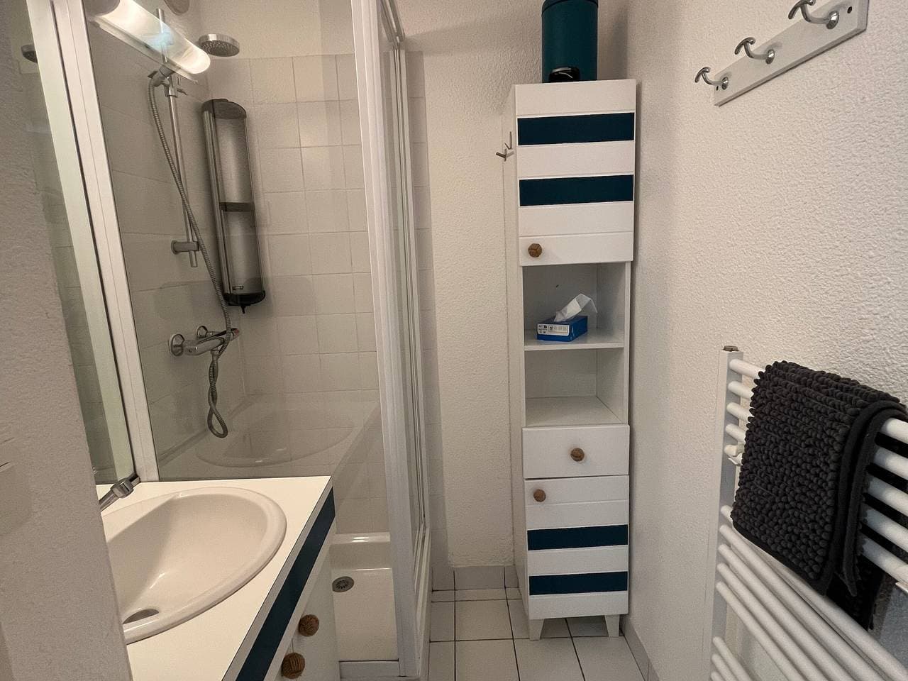 Foto 9 von 14: Ruhige Wohnung - Arzon, 4 Pers, Parkplatz, Strand zu Fuß