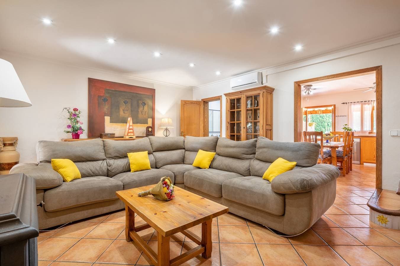 Foto 7 von 29: Ferienhaus Villa Ca Na Campins mit Bergblick, Pool, Terrassen und WLAN