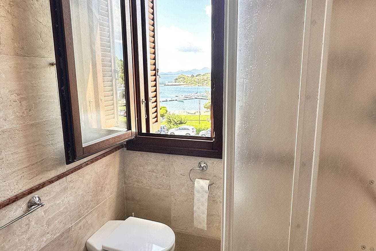 Foto 7 von 12: Ferienwohnung für 4 Personen mit Balkon/Terrasse