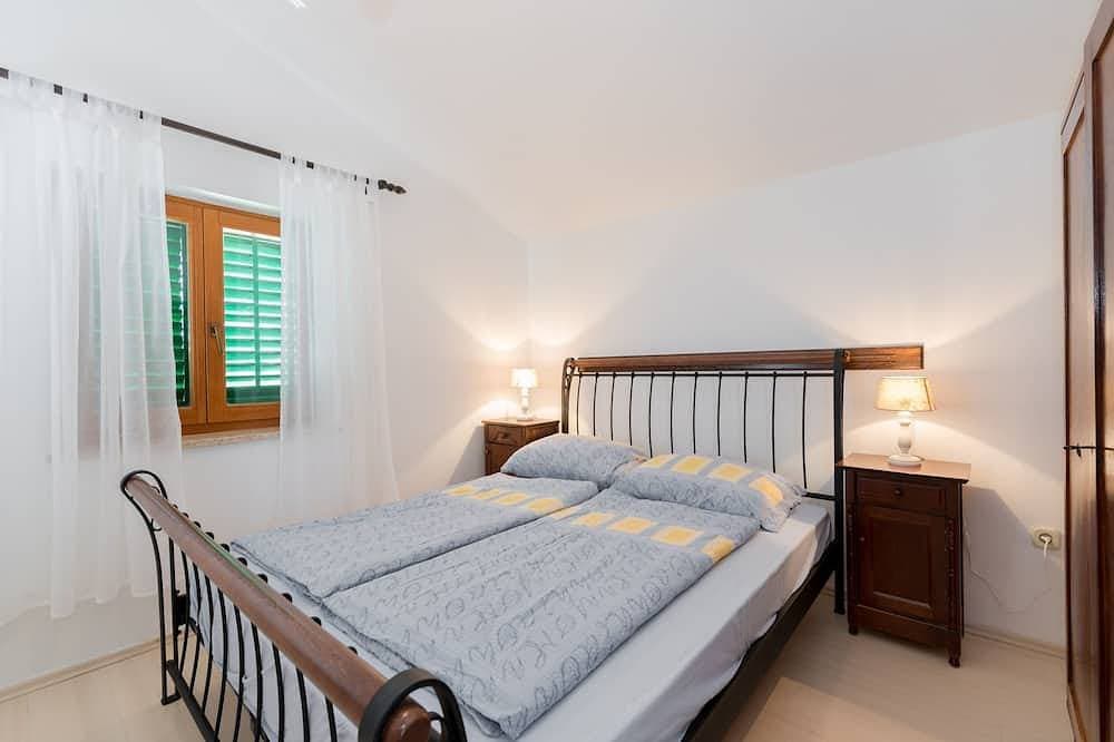 Foto 4 von 30: Eva Ferienhaus mit privat Pool und mit wunderschönem Meerblick auf der Insel Cre