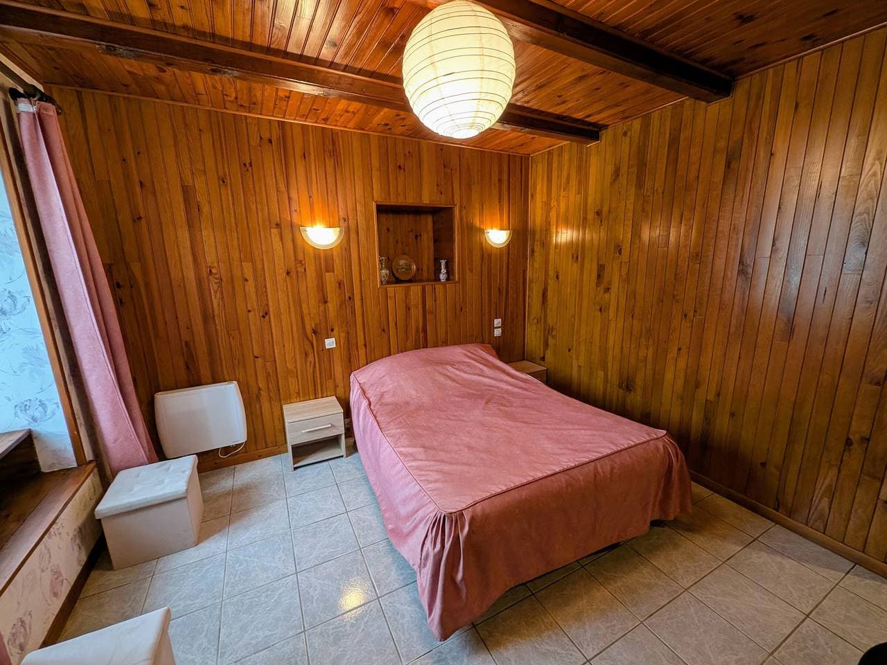 Gemütliches Rosa Zimmer mit Kochnische und Terrasse 1