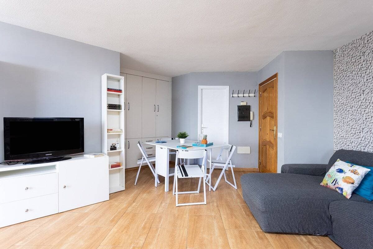 Foto 8 von 37: Ferienwohnung für 4 Personen mit Terrasse