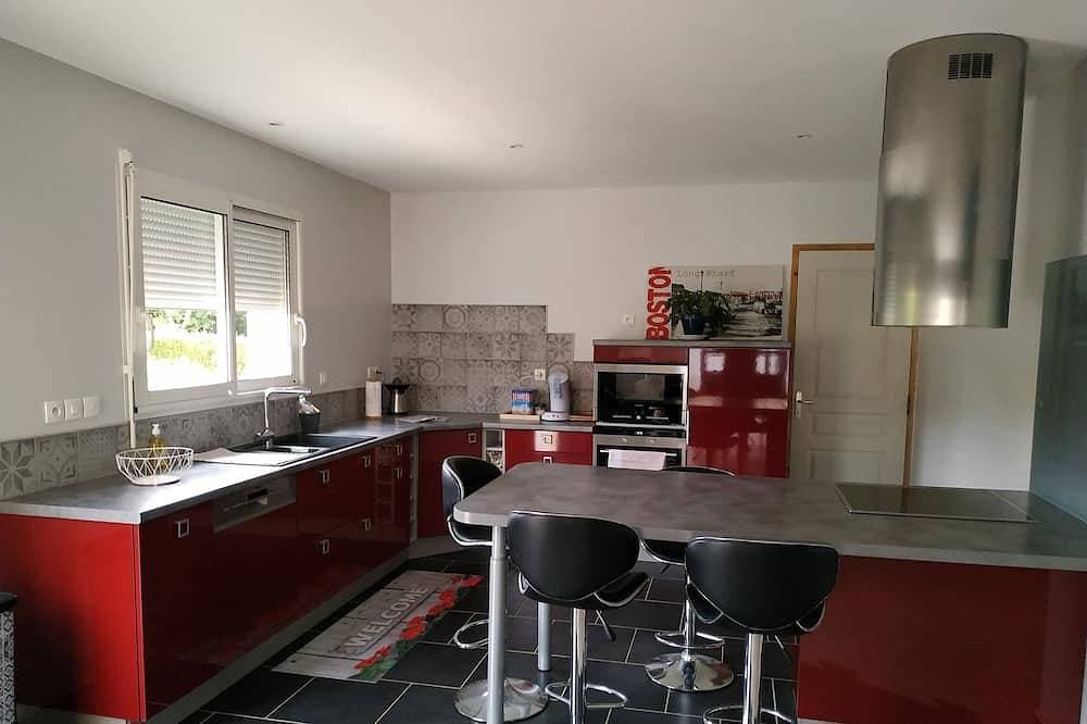 Foto 13 von 15: Haus 4 Schlafzimmer + Terrasse